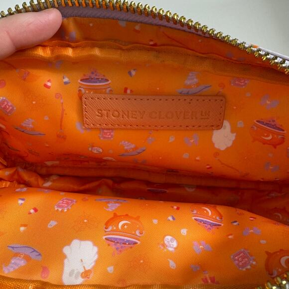 STONEY CLOVER LANE Spooky Season Small Pouch Halloween Ghost Candy - Picture 8 of 9